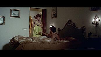 Actress - Paola Senatore,Annarita Grapputo: Movie - Come cani arrabbiati